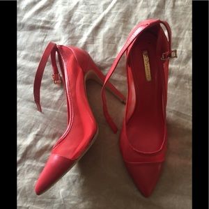 Sexy red bcbg heels. Size 9.5, fits 9.
